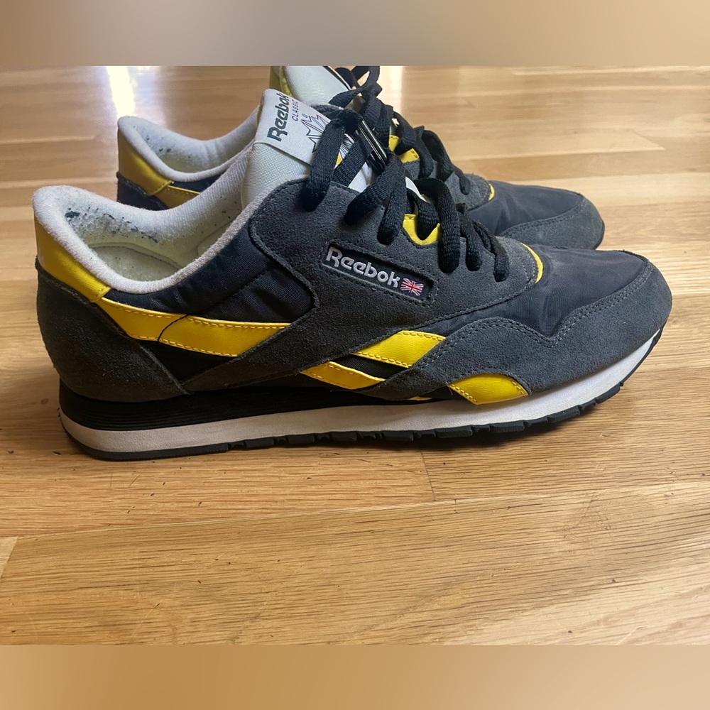 Reebok classics sz 11 lightly used